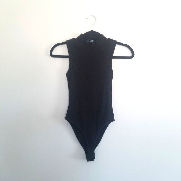 New Look black sleeveless turtleneck bodysuit - Picture 1 of 7